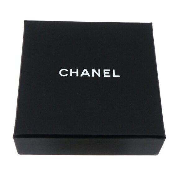 CHANEL Gold Brooch - Picture 6 of 6